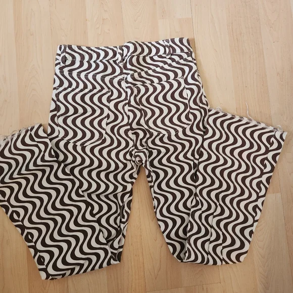 funky pattern flared pants - Picture 3 of 3